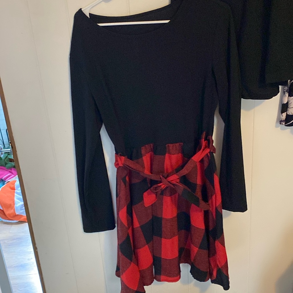 Amary plaid belted dress size XL
